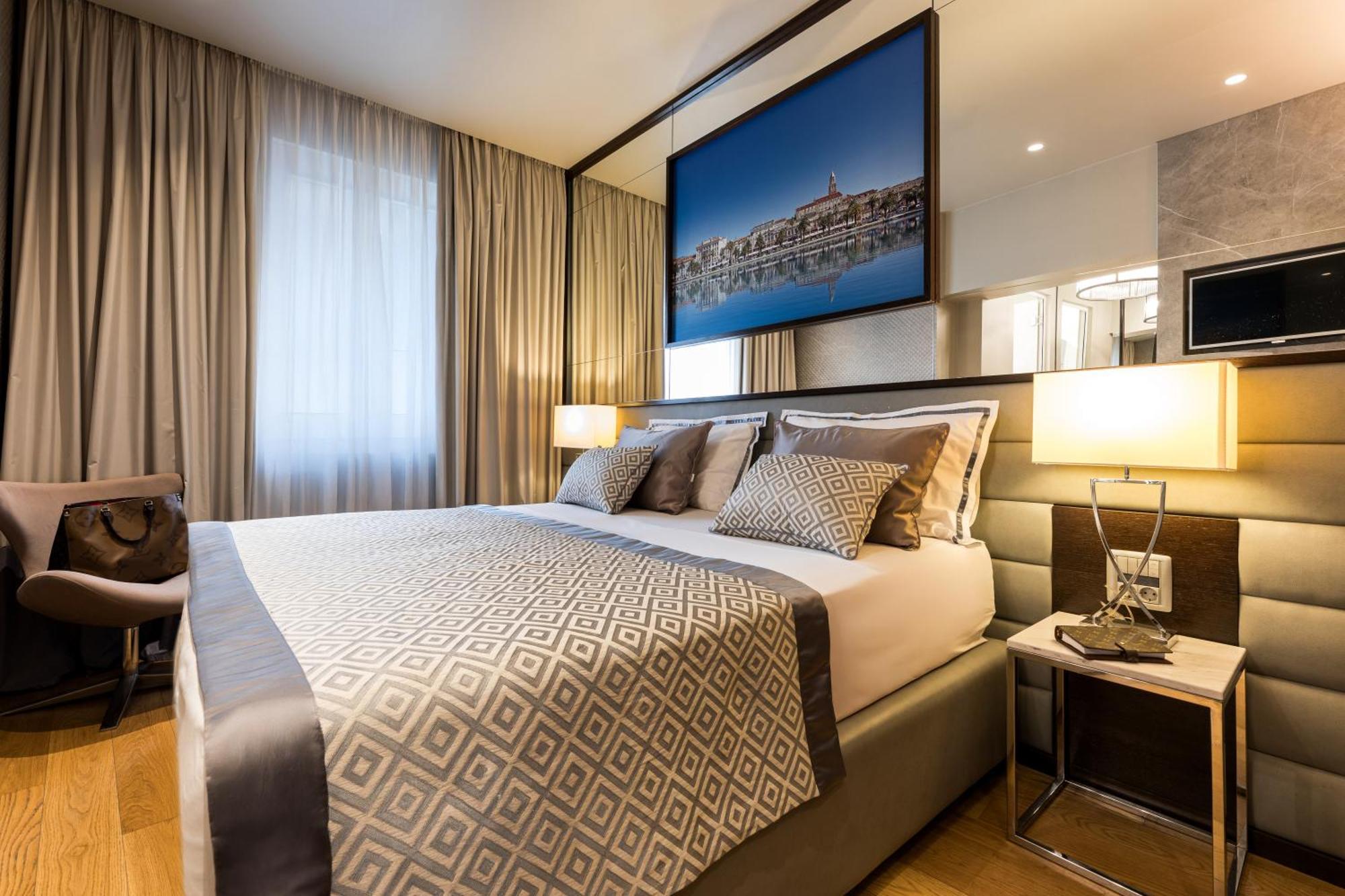 Fortuna Luxury Rooms 1 Split Eksteriør bilde